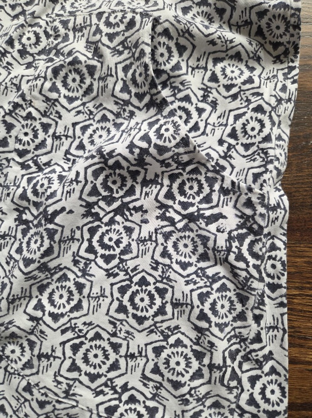 Passion Lilie Organic Cotton Block Stamped Shift Dress With Front Pockets - Picture 2 of 9